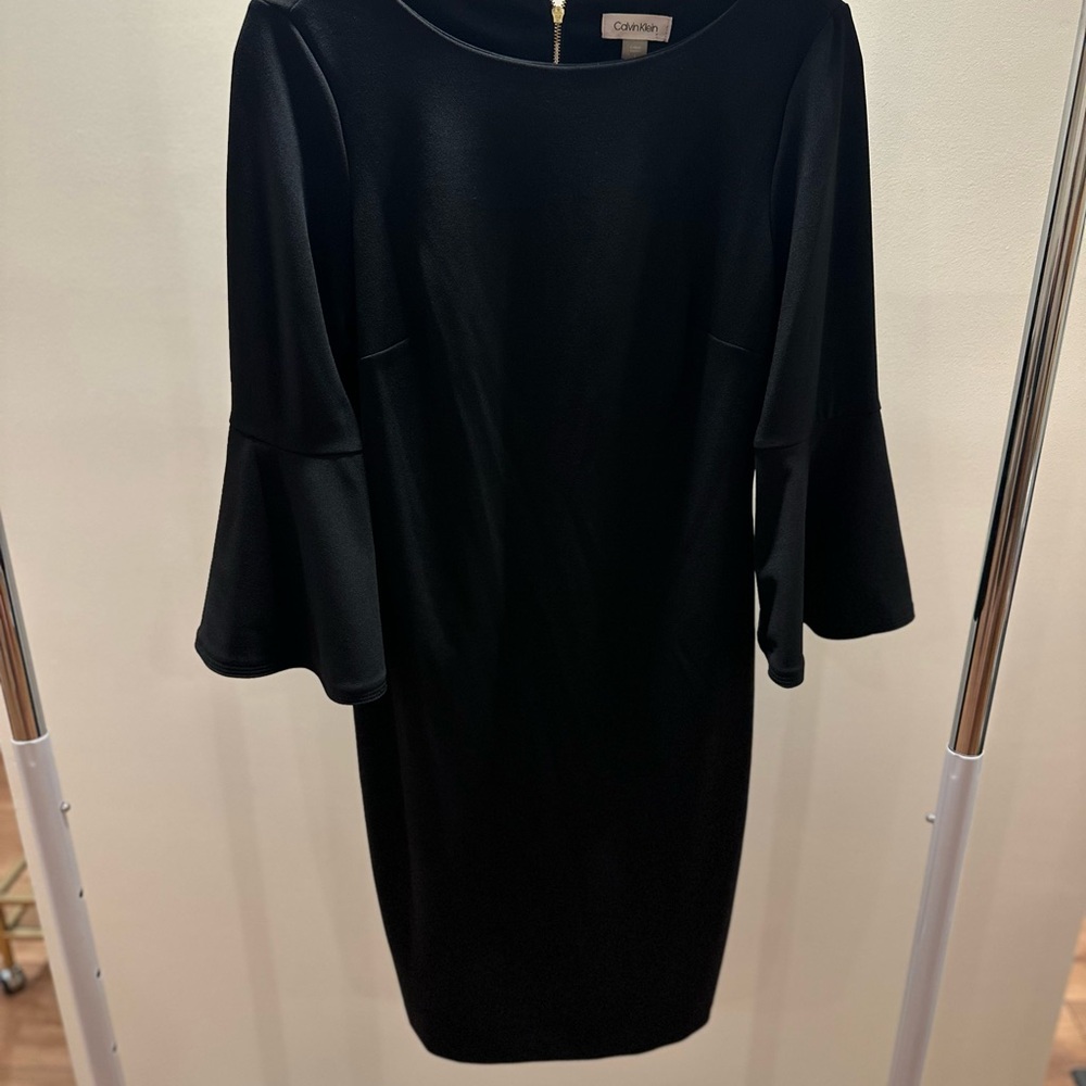 Calvin Klein Elegant Black Long Sleeve Dress
